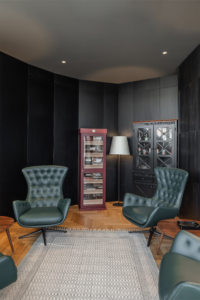 Monaco — restaurant